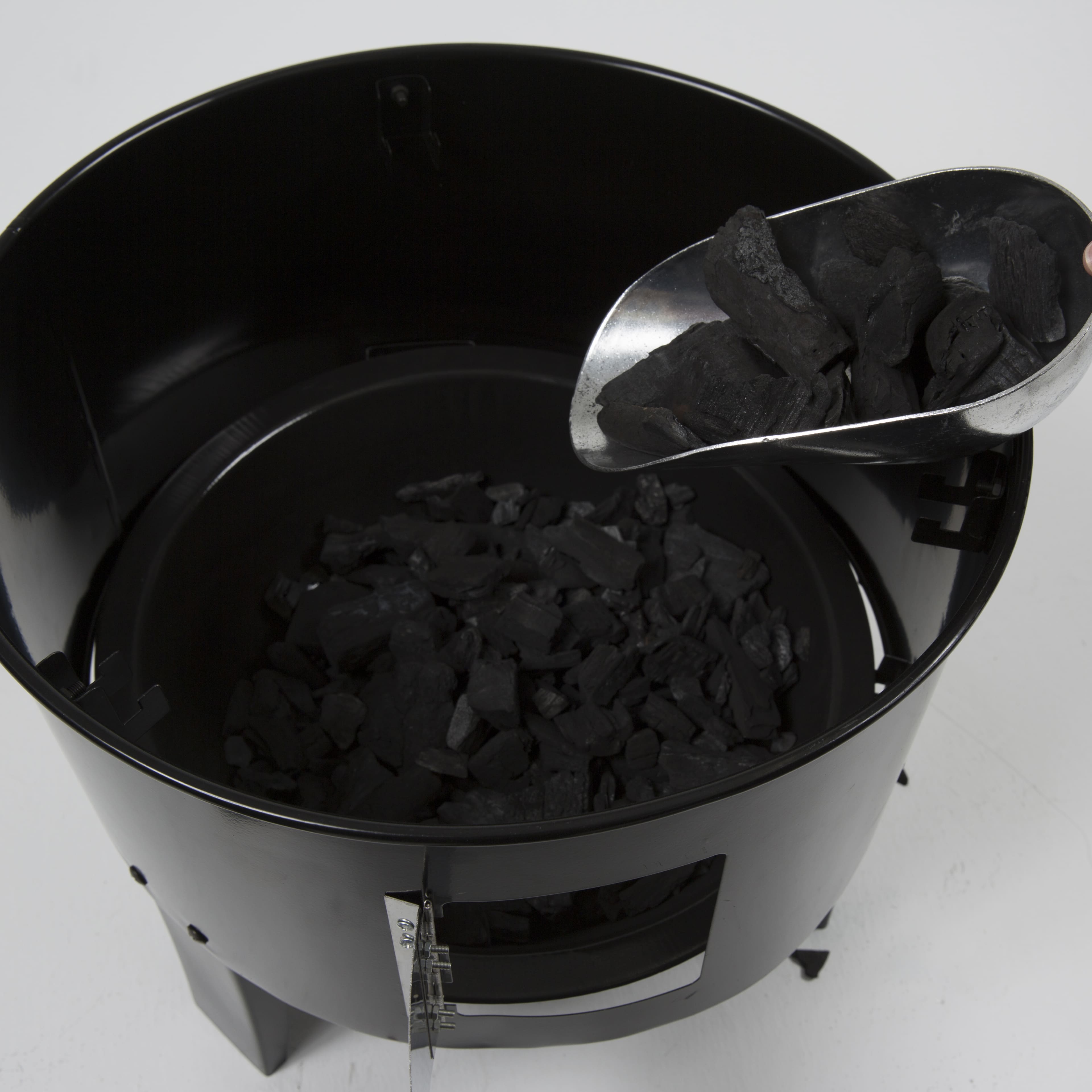 16 IN Traditional Water Smoker Grill Pro